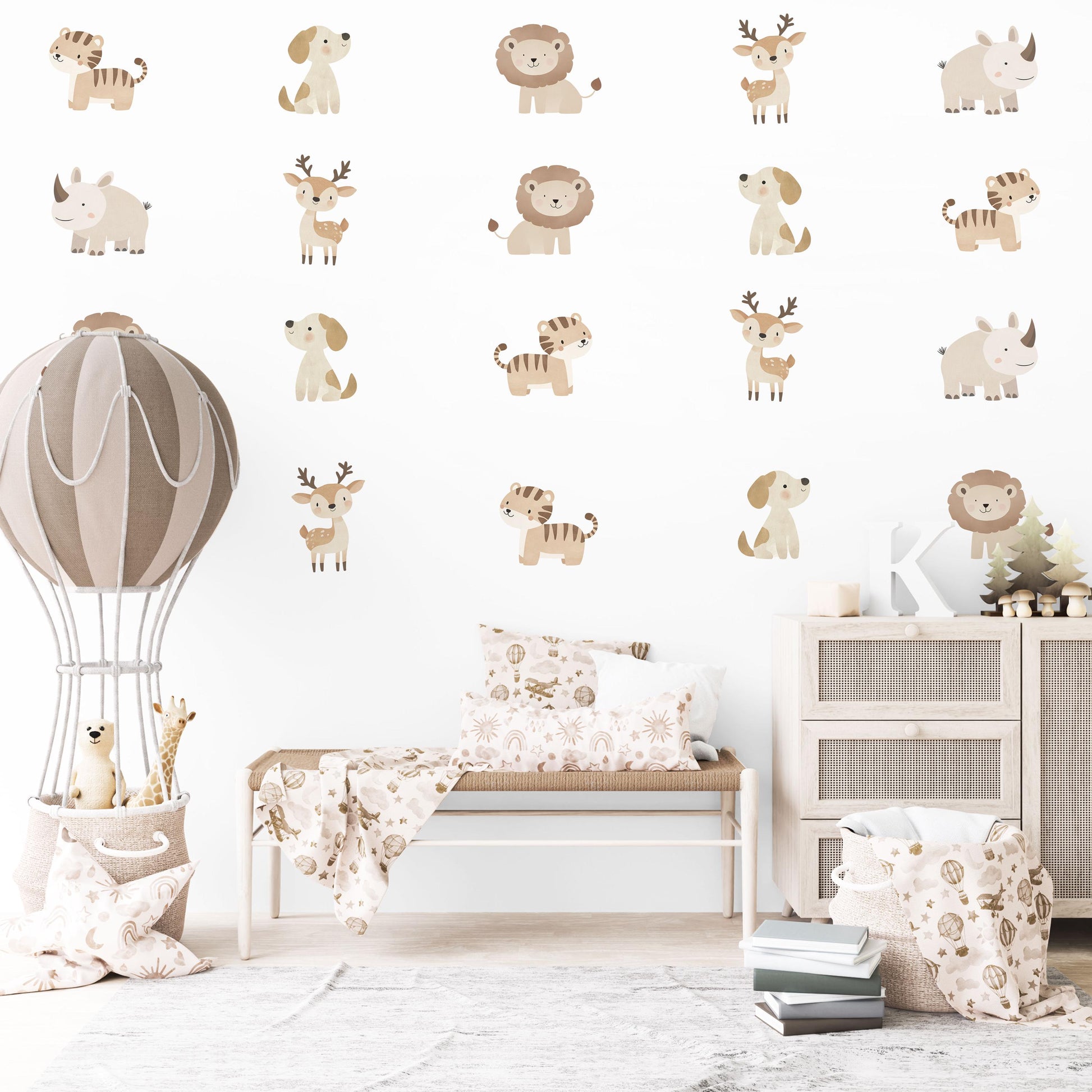 Safari Animal Wall Decals Nursery Wall Stickers Jungle Animal Decals Baby Safari Nursery Decor Peel and Stick Wall Stickers
