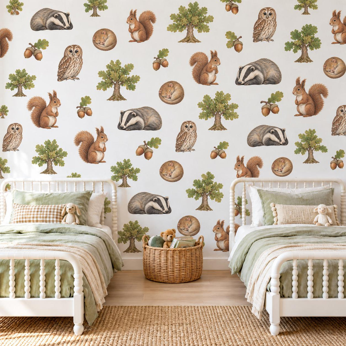 Woodland Animal Wall Stickers, Forest Nursery Decor, Badger Squirrel Owl Wall Decals, Kids Room Oak Tree Acorn Peel and Stick Wall Art